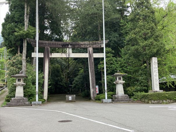 石川県　白山比咩神社