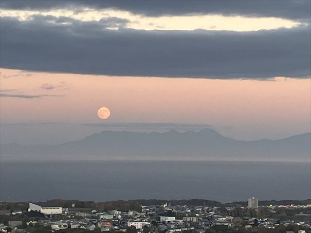 網走　天都山　流氷館